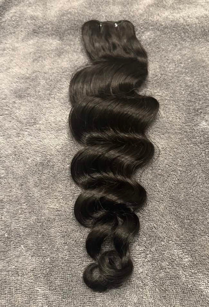 One Bundle of loose deep wave human hair.
